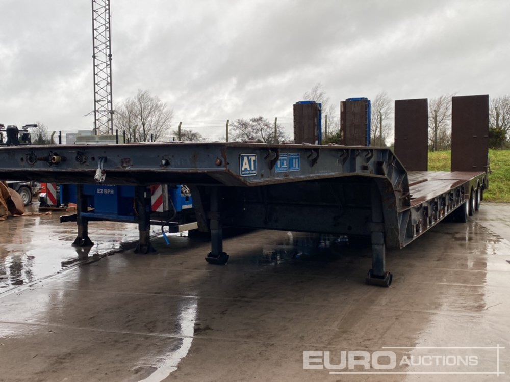 Andover SFCL56 Tri Axle Stepframe Low Loader, Rear Lift Axle, Hydraulic Ramps - Низкорамный полуприцеп: фото 1 Andover SFCL56 Tri Axle Stepframe Low Loader, Rear Lift Axle, Hydraulic Ramps - Низкорамный полуприцеп: фото 1