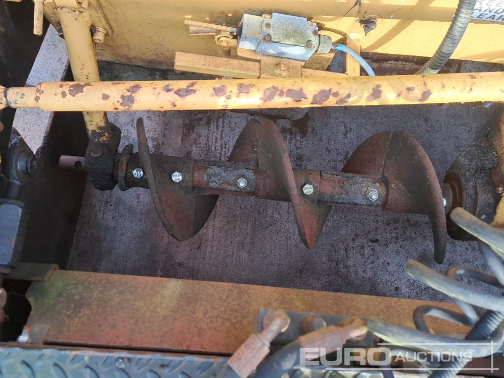 Асфальтоукладчик Bitelli BB30: фото 21