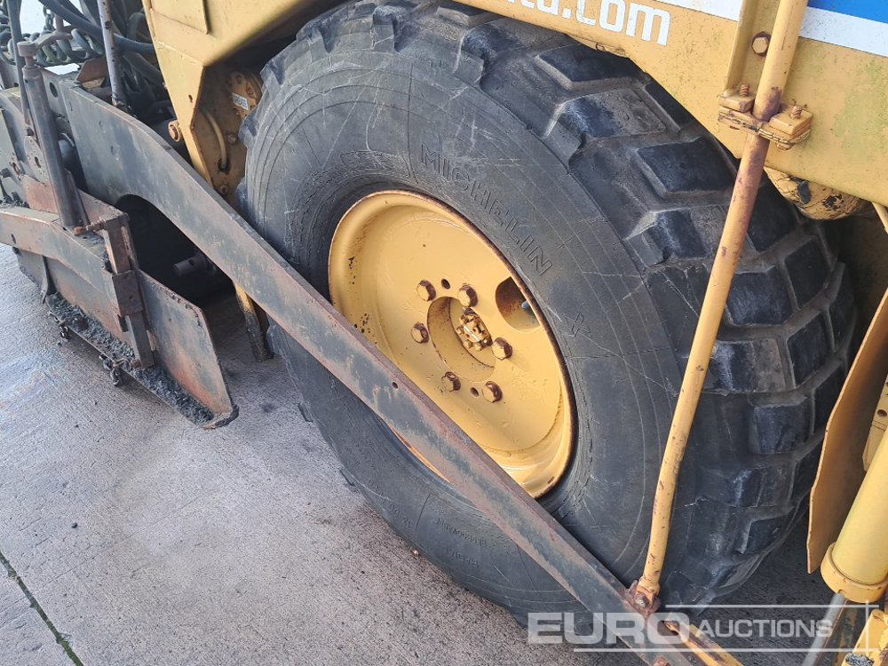 Асфальтоукладчик Bitelli BB30: фото 6