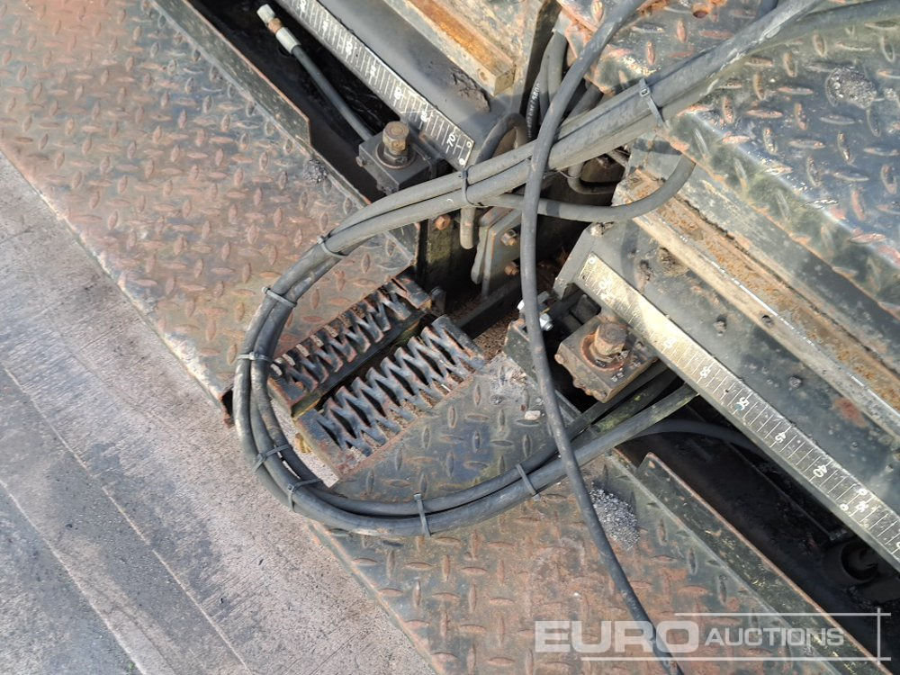 Асфальтоукладчик Bitelli BB30: фото 16