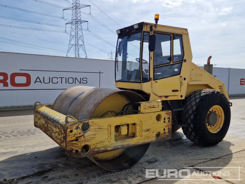 Bomag BW211D-3 - Каток: фото 1 Bomag BW211D-3 - Каток: фото 1