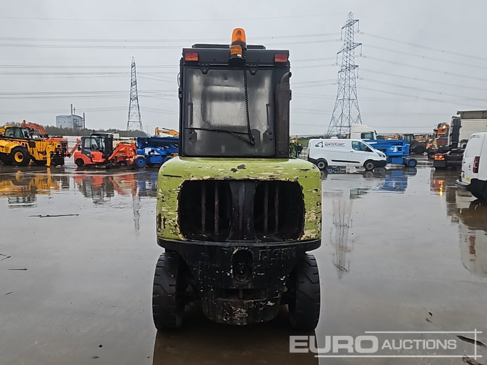 Clark CDP50 - Дизельный погрузчик: фото 4 Clark CDP50 - Дизельный погрузчик: фото 4
