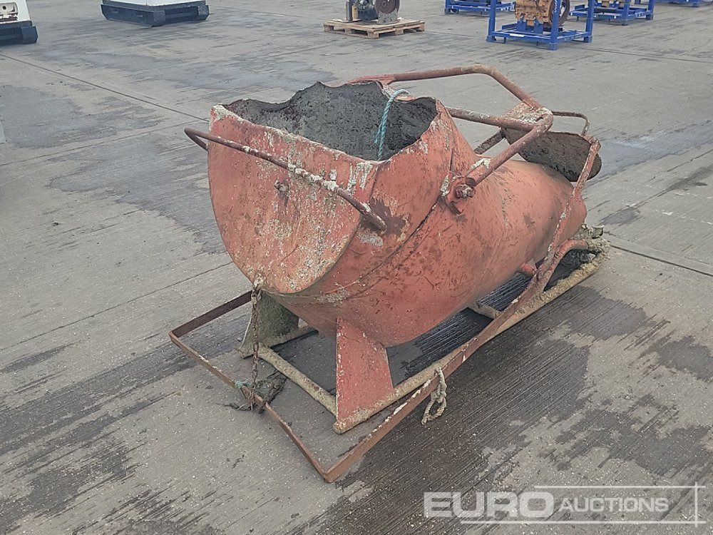 Concrete Skip to suit Crane - Самоопрокидывающийся контейнер: фото 1 Concrete Skip to suit Crane - Самоопрокидывающийся контейнер: фото 1