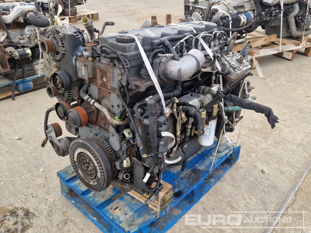 Cummins 6 Cylinder Engine - Двигатель: фото 1 Cummins 6 Cylinder Engine - Двигатель: фото 1