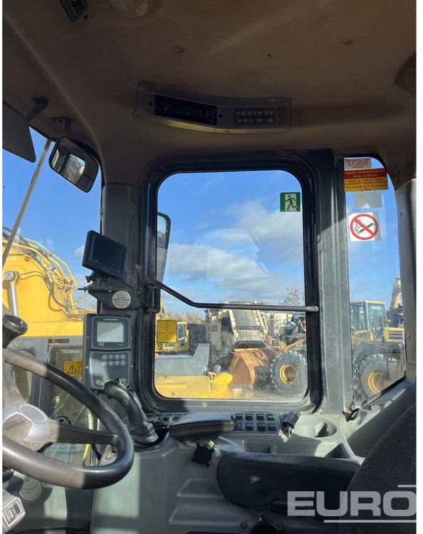 Колёсный погрузчик Doosan DL400: фото 9