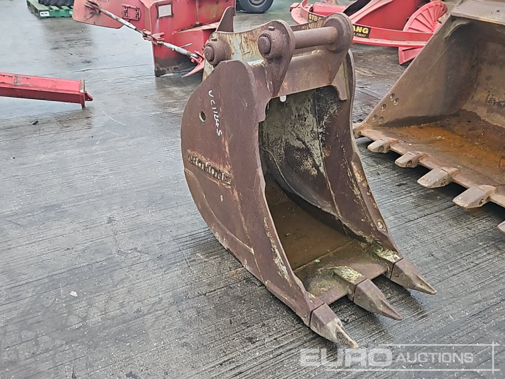 Dromone 24" Digging Bucket 65mm Pin to 13 Ton Excavator - Ковш: фото 1 Dromone 24" Digging Bucket 65mm Pin to 13 Ton Excavator - Ковш: фото 1