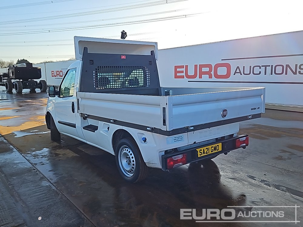 Fiat Doblo - Малотоннажный бортовой грузовик: фото 3 Fiat Doblo - Малотоннажный бортовой грузовик: фото 3