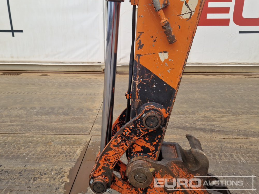 Гусеничный экскаватор Hitachi EX135: фото 11