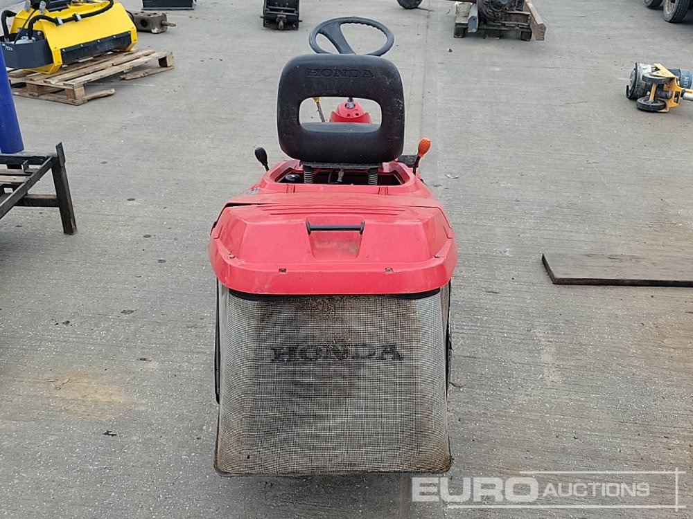 Honda HF1211S - Газонокосилка: фото 4 Honda HF1211S - Газонокосилка: фото 4