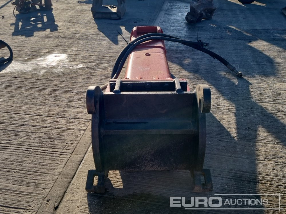 Hydraulic Breaker to suit Dedicated QH - Гидромолот: фото 4 Hydraulic Breaker to suit Dedicated QH - Гидромолот: фото 4