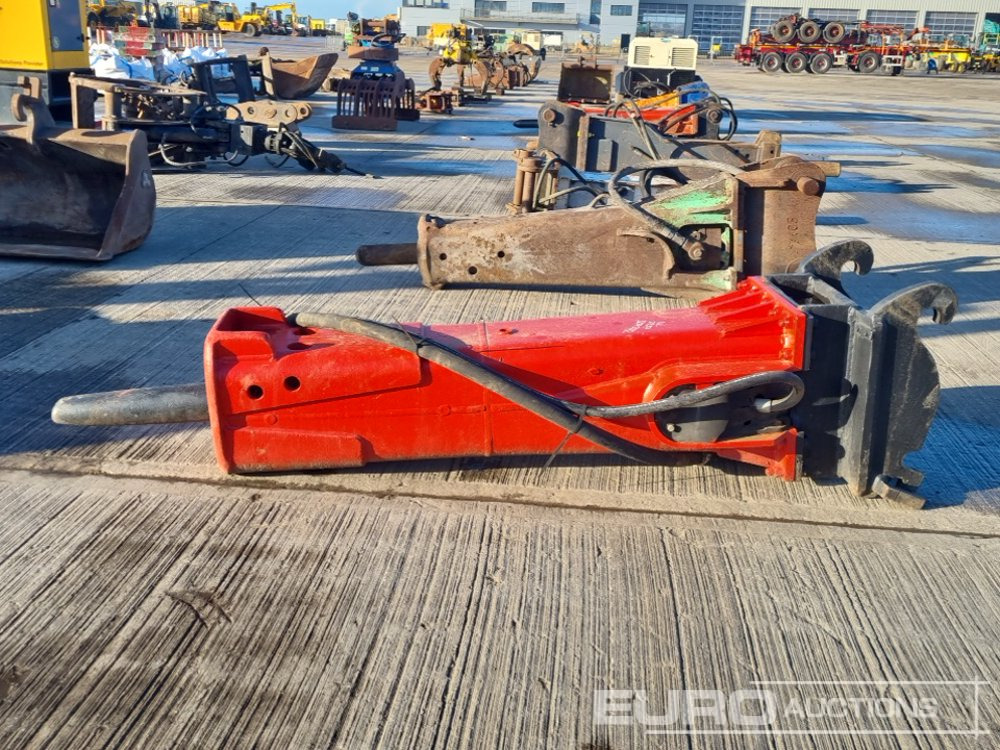 Hydraulic Breaker to suit Dedicated QH - Гидромолот: фото 2 Hydraulic Breaker to suit Dedicated QH - Гидромолот: фото 2