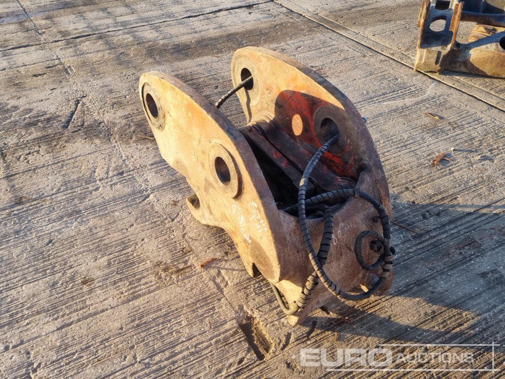 Hydraulic Quick Hitch 80mm Pin to suit 20 Ton Excavator - Сцепное устройство: фото 3 Hydraulic Quick Hitch 80mm Pin to suit 20 Ton Excavator - Сцепное устройство: фото 3