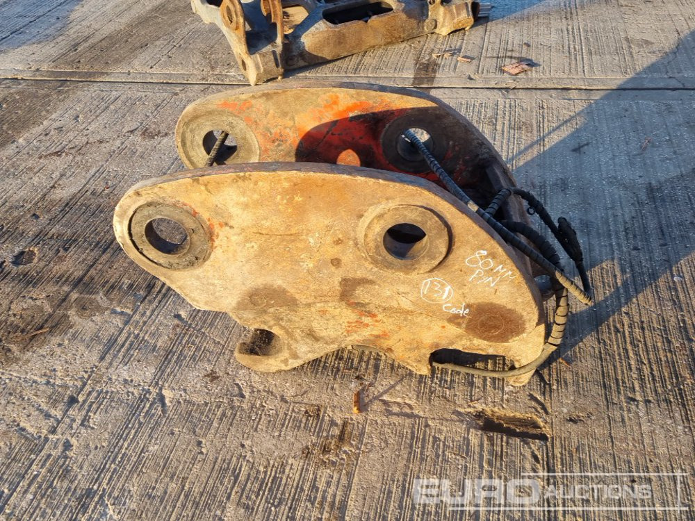 Hydraulic Quick Hitch 80mm Pin to suit 20 Ton Excavator - Сцепное устройство: фото 2 Hydraulic Quick Hitch 80mm Pin to suit 20 Ton Excavator - Сцепное устройство: фото 2