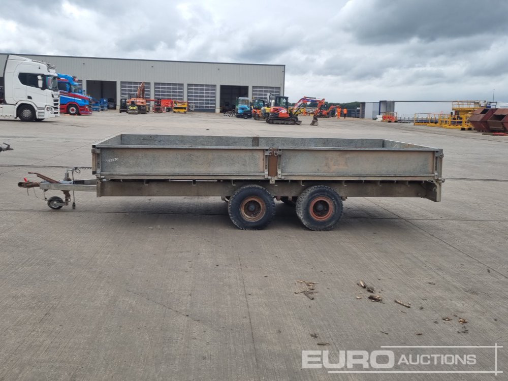 Ifor Williams LL146G 3.5 Ton Twin Axle Drop Side Plant Trailer - Прицеп для спецтехники: фото 2 Ifor Williams LL146G 3.5 Ton Twin Axle Drop Side Plant Trailer - Прицеп для спецтехники: фото 2
