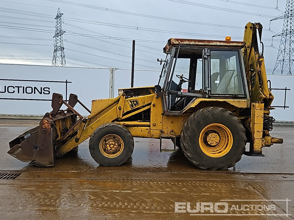 JCB 3CX - Экскаватор-погрузчик: фото 2 JCB 3CX - Экскаватор-погрузчик: фото 2