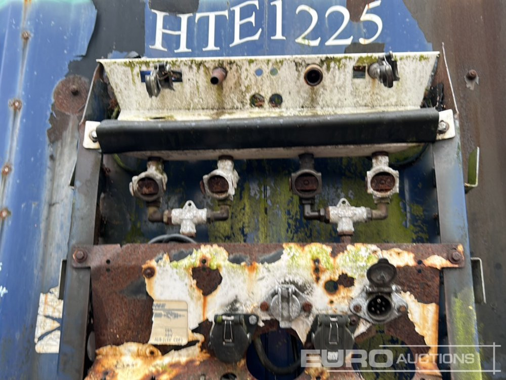 Krone SDP27 - Полуприцеп бортовой/ Платформа: фото 5 Krone SDP27 - Полуприцеп бортовой/ Платформа: фото 5