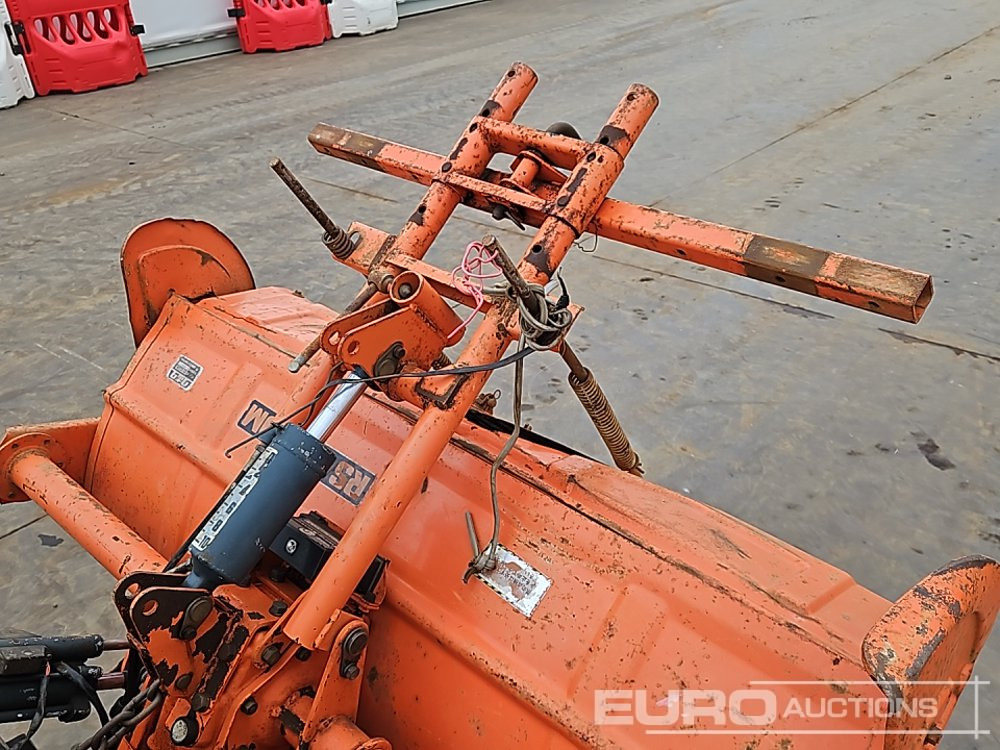Минитрактор Kubota B1402-M: фото 13