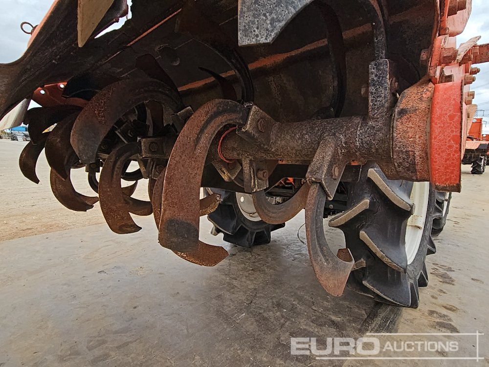 Минитрактор Kubota B1402-M: фото 17