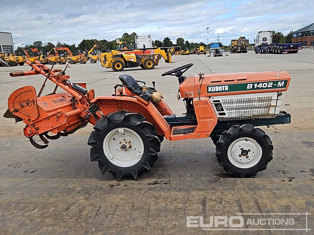 Минитрактор Kubota B1402-M: фото 6