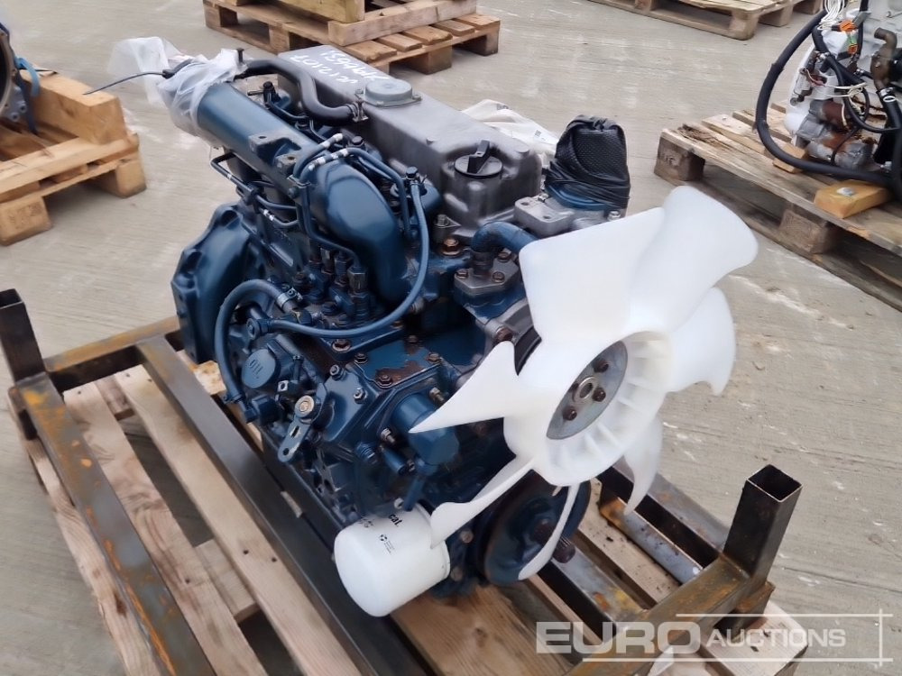 Двигатель Kubota V2203: фото 7