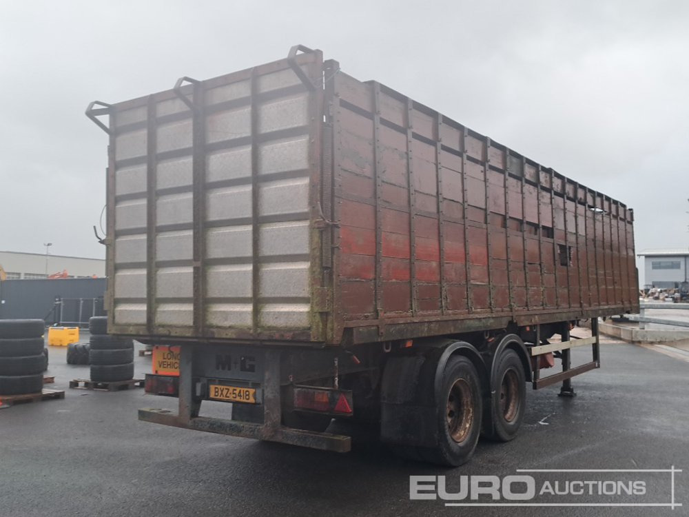 M&G 33" Twin Axle Flat Trailer, Demountable Livestock Body - Полуприцеп для перевозки животных: фото 5 M&G 33" Twin Axle Flat Trailer, Demountable Livestock Body - Полуприцеп для перевозки животных: фото 5