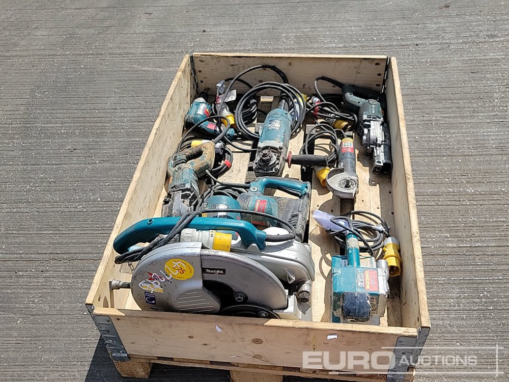 Makita 110Volt Cut Off Saw, Belt Sander, Grinder (2 of), Reciprocating Saw (2 of), Hammer Drill, Screwdriver - Строительное оборудование: фото 4 Makita 110Volt Cut Off Saw, Belt Sander, Grinder (2 of), Reciprocating Saw (2 of), Hammer Drill, Screwdriver - Строительное оборудование: фото 4