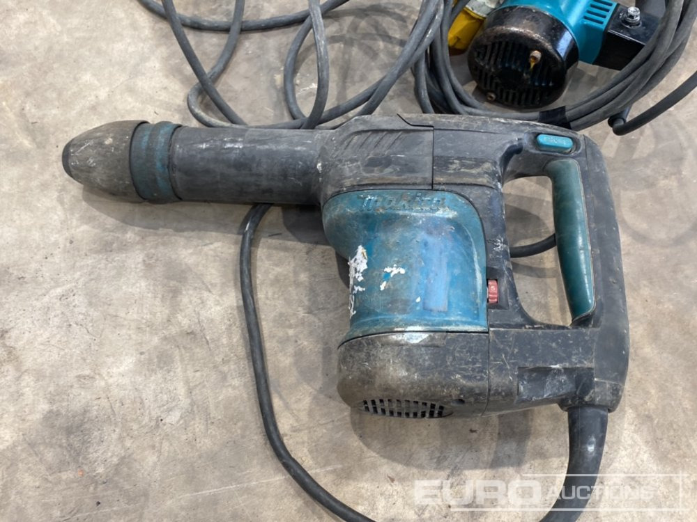 Makita HM0810T & Makita HM0870C 110 Volt Breaker (2 of) - Строительное оборудование: фото 4 Makita HM0810T & Makita HM0870C 110 Volt Breaker (2 of) - Строительное оборудование: фото 4