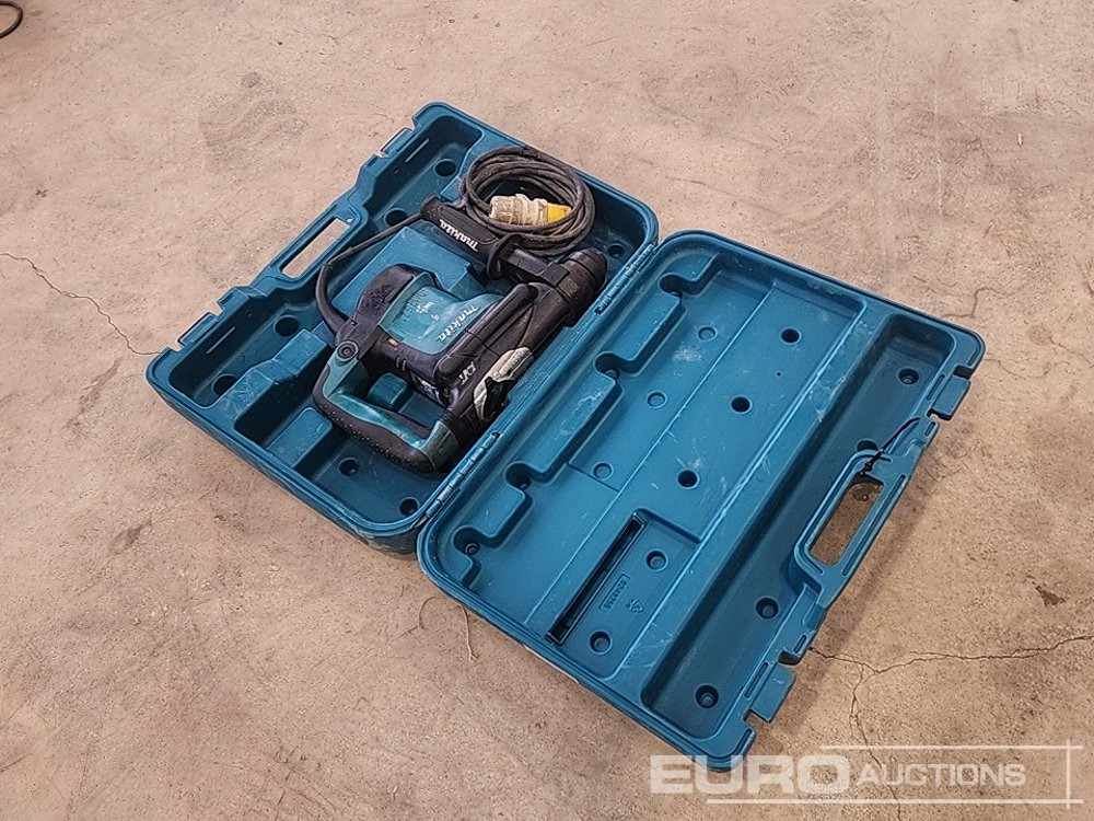 Makita HM3210C 110 Volt Breaker - Строительное оборудование: фото 2 Makita HM3210C 110 Volt Breaker - Строительное оборудование: фото 2