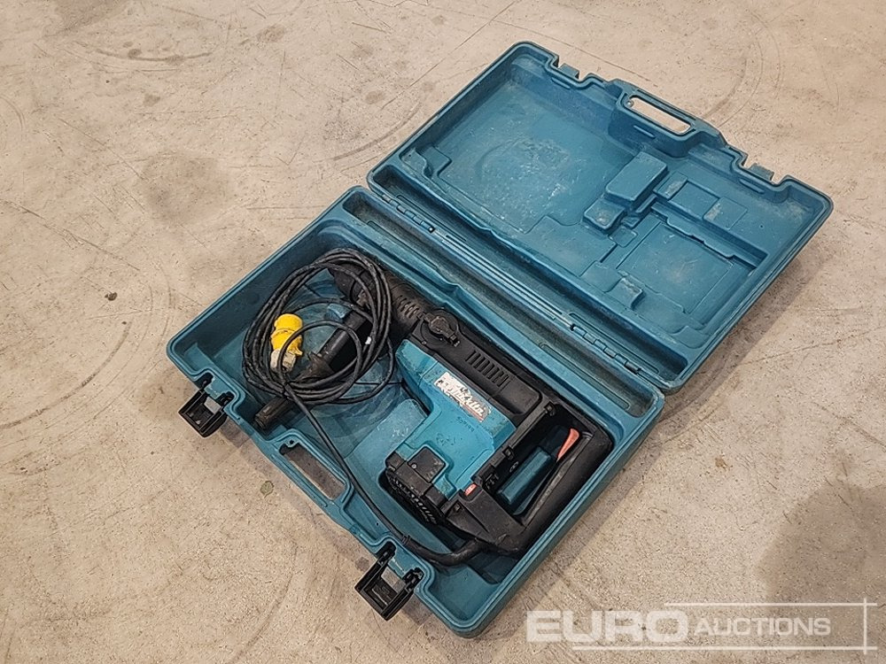Makita HM5001C 110 Volt Breaker - Строительное оборудование: фото 1 Makita HM5001C 110 Volt Breaker - Строительное оборудование: фото 1