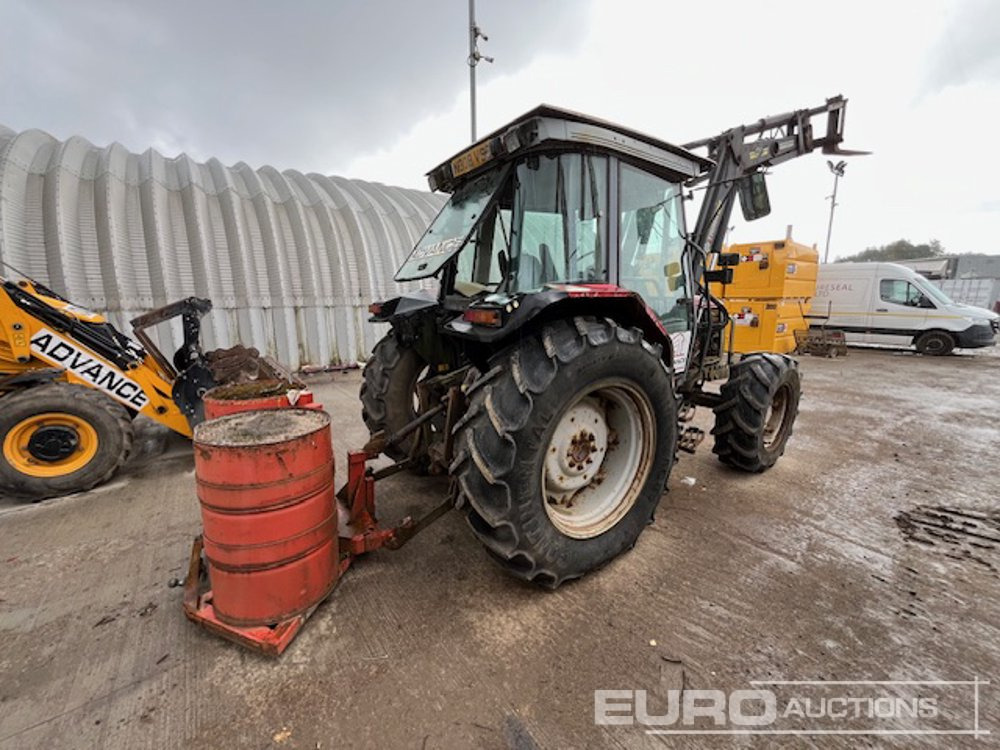 Massey Ferguson 6120 - Трактор: фото 5 Massey Ferguson 6120 - Трактор: фото 5