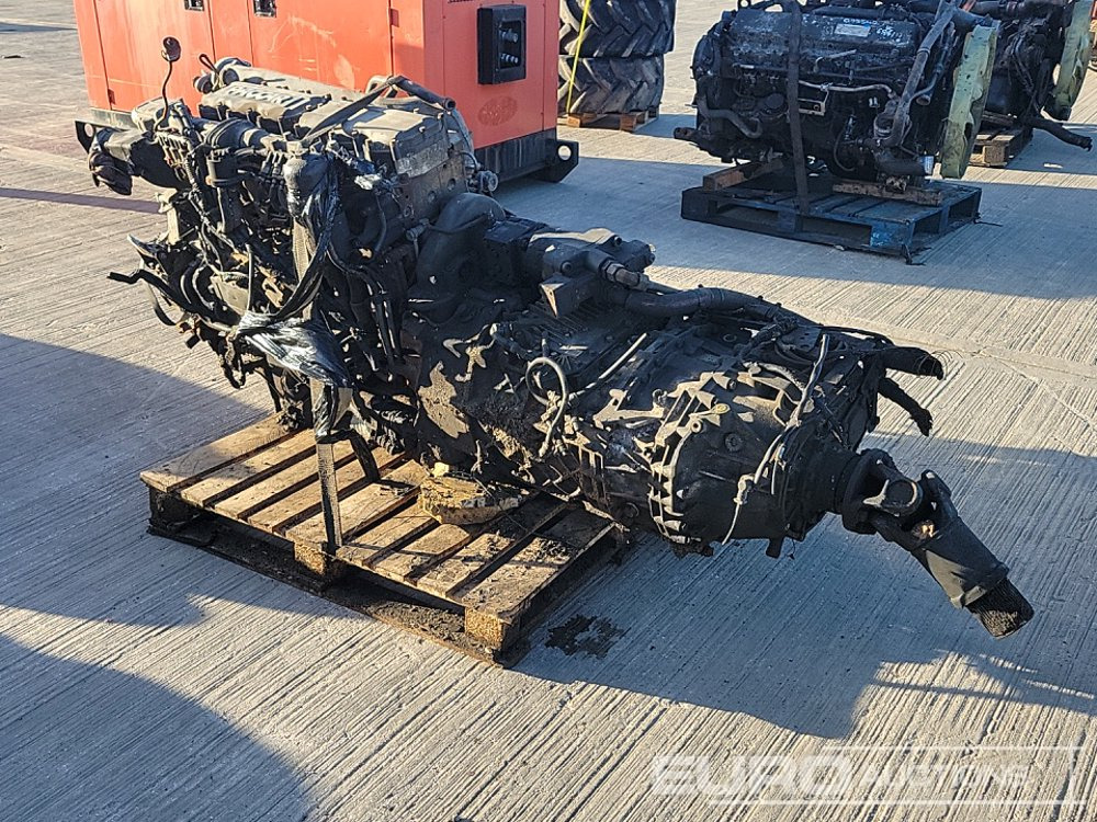 Paccar 6 Cylinder Engine, Gearbox - Двигатель: фото 3 Paccar 6 Cylinder Engine, Gearbox - Двигатель: фото 3
