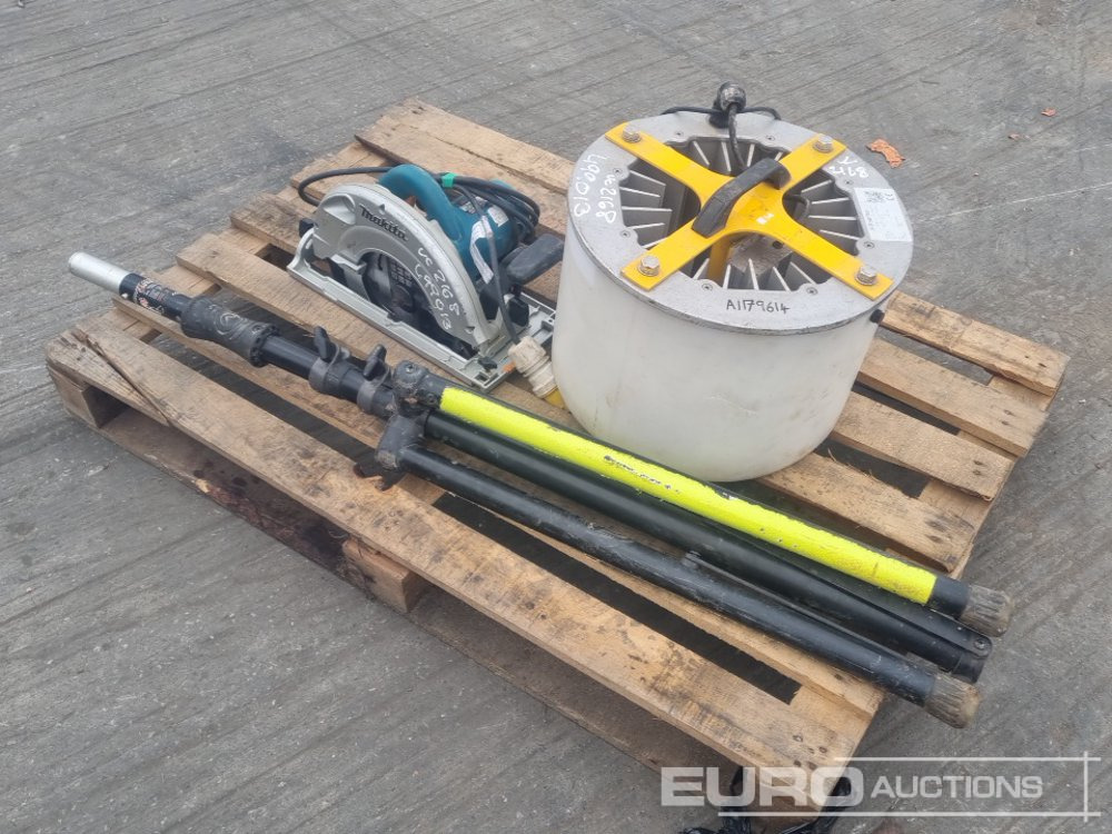 Podlite 110Volt LED Work Light & Tripod Stand, Makita 5903 110Volt Circular Saw - Строительное оборудование: фото 1 Podlite 110Volt LED Work Light & Tripod Stand, Makita 5903 110Volt Circular Saw - Строительное оборудование: фото 1