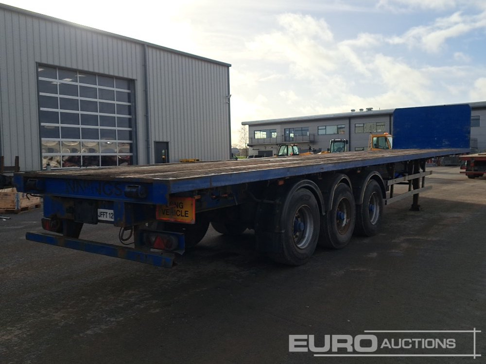 SDC 45' Tri Axle Flat Trailer, BPW Axles, Goal Post Sockets, Twist Locks - Полуприцеп бортовой/ Платформа: фото 5 SDC 45' Tri Axle Flat Trailer, BPW Axles, Goal Post Sockets, Twist Locks - Полуприцеп бортовой/ Платформа: фото 5