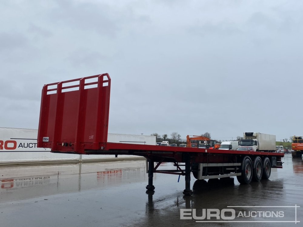 SDC 45' Tri Axle Flat Trailer, BPW Axles, Goal Post Sockets, Twist Locks - Полуприцеп бортовой/ Платформа: фото 1 SDC 45' Tri Axle Flat Trailer, BPW Axles, Goal Post Sockets, Twist Locks - Полуприцеп бортовой/ Платформа: фото 1