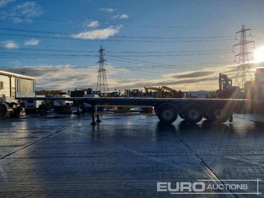 SDC Tri Axle Flat Bed Trailer - Полуприцеп бортовой/ Платформа: фото 2 SDC Tri Axle Flat Bed Trailer - Полуприцеп бортовой/ Платформа: фото 2