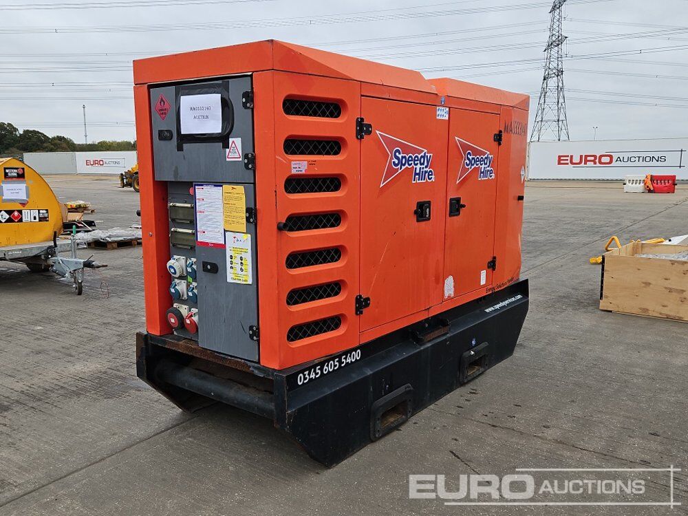 SDMO R110 - Электрогенератор: фото 1 SDMO R110 - Электрогенератор: фото 1
