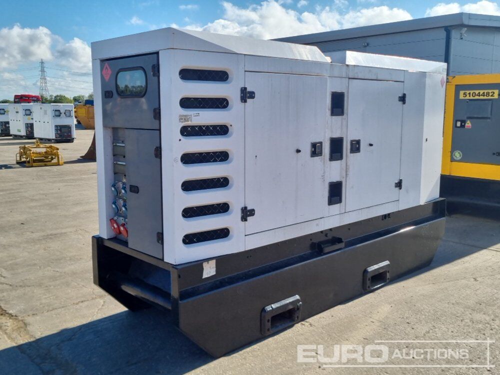 SDMO R220 - Электрогенератор: фото 1 SDMO R220 - Электрогенератор: фото 1