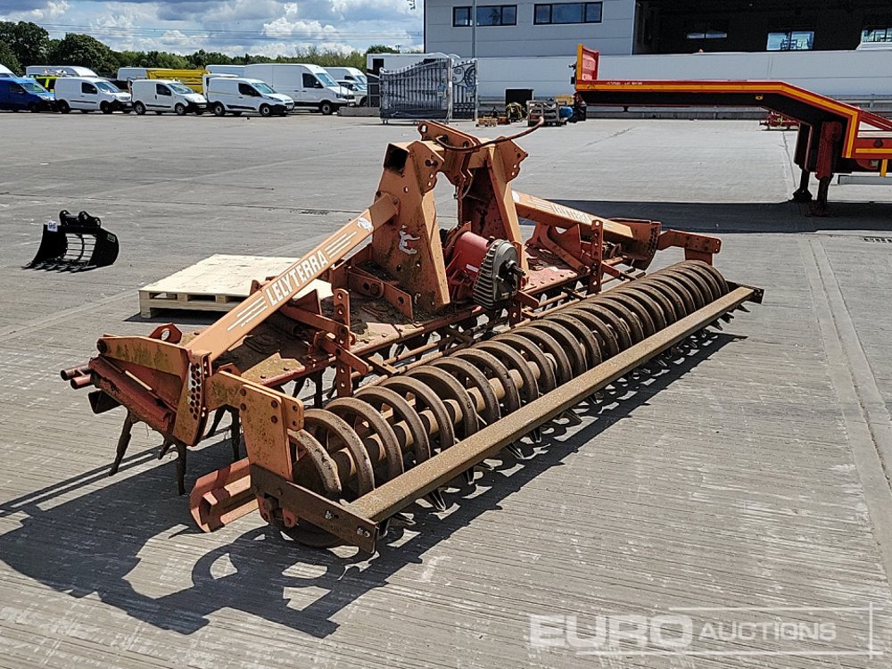 Lelyterra PTO Driven 4m Power Harrow to suit 3 Point Linkage - Сельскохозяйственная техника: фото 3 Lelyterra PTO Driven 4m Power Harrow to suit 3 Point Linkage - Сельскохозяйственная техника: фото 3
