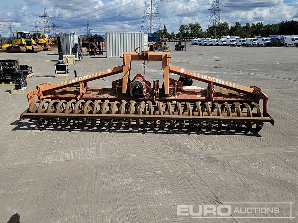 Lelyterra PTO Driven 4m Power Harrow to suit 3 Point Linkage - Сельскохозяйственная техника: фото 4 Lelyterra PTO Driven 4m Power Harrow to suit 3 Point Linkage - Сельскохозяйственная техника: фото 4