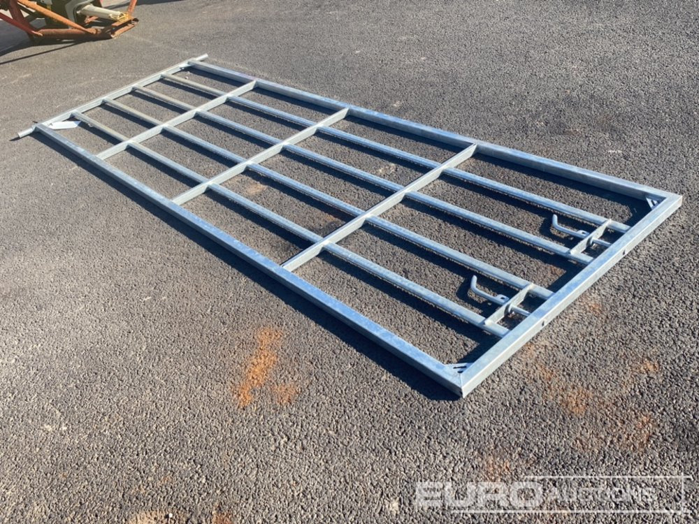 Unused 12' Galvanised Yard Gate - Сельскохозяйственная техника: фото 1 Unused 12' Galvanised Yard Gate - Сельскохозяйственная техника: фото 1