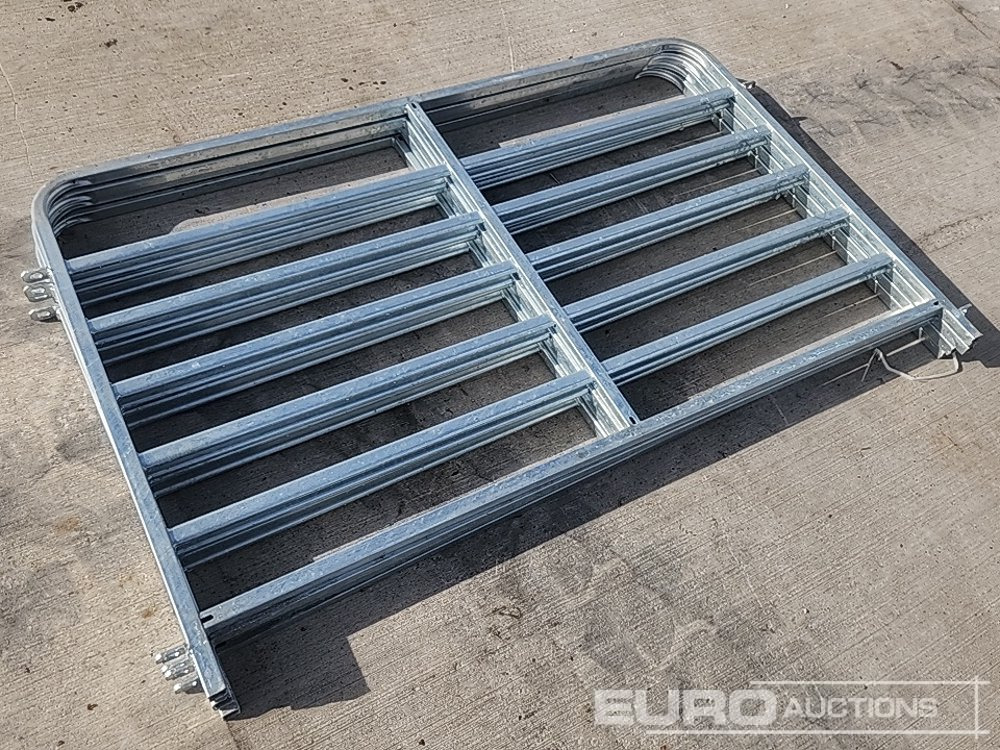 Unused 5' Galvanised Sheep Hurdle (4 of) - Сельскохозяйственная техника: фото 1 Unused 5' Galvanised Sheep Hurdle (4 of) - Сельскохозяйственная техника: фото 1