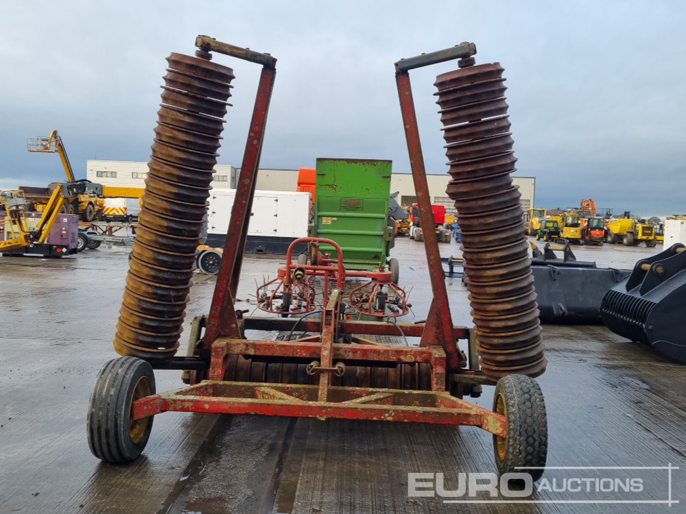 Vaderstad Single Axle Draw Bar Hydraulic Folding Ring Roller - Сельскохозяйственная техника: фото 4 Vaderstad Single Axle Draw Bar Hydraulic Folding Ring Roller - Сельскохозяйственная техника: фото 4