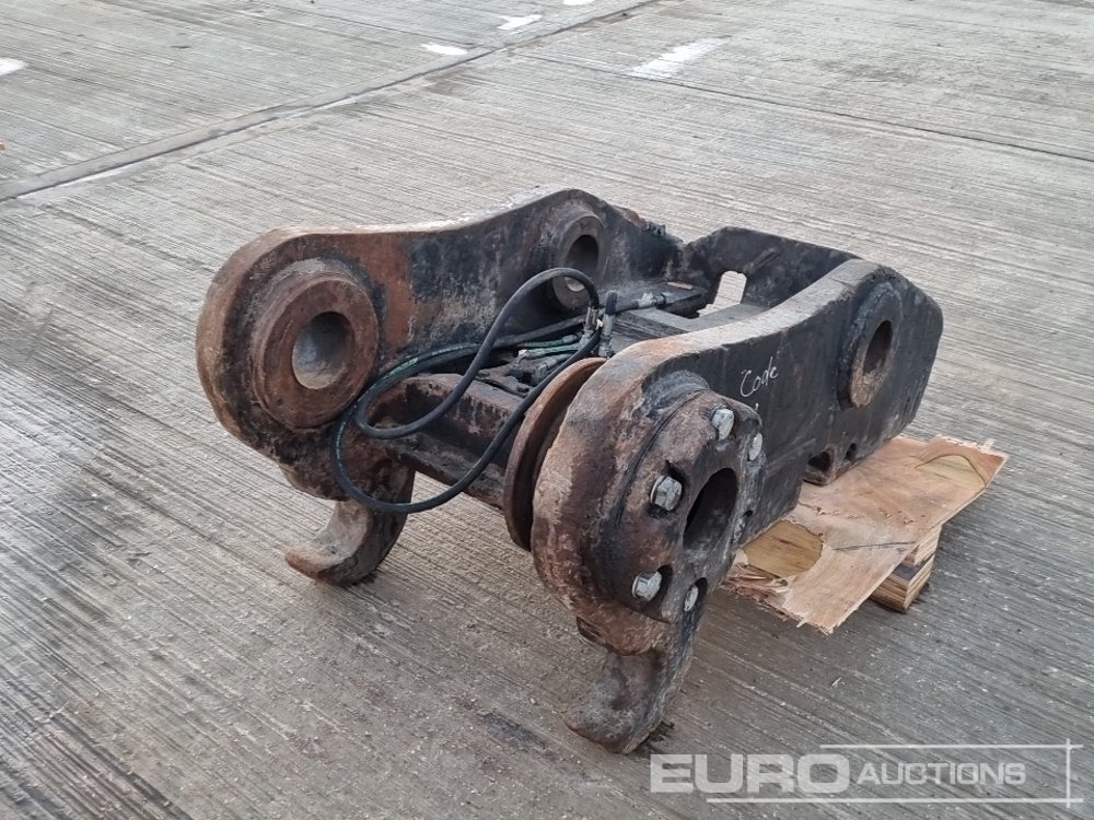 Serameko Hydraulic Quick Hitch 110mm Pin to suit 50 Ton Excavator - Сцепное устройство: фото 1 Serameko Hydraulic Quick Hitch 110mm Pin to suit 50 Ton Excavator - Сцепное устройство: фото 1