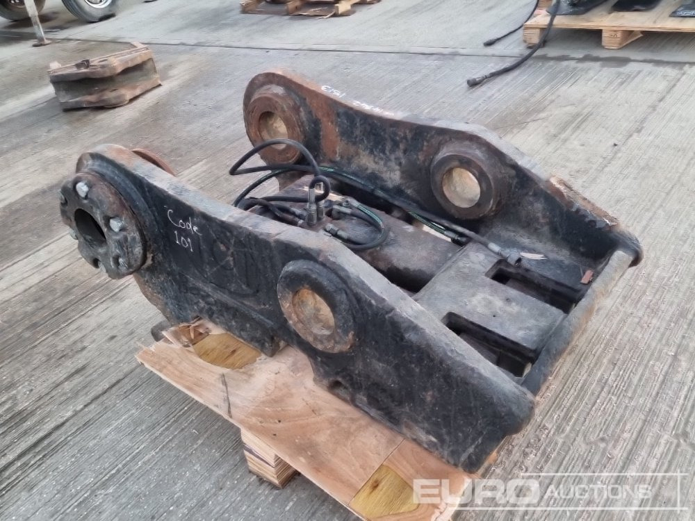 Serameko Hydraulic Quick Hitch 110mm Pin to suit 50 Ton Excavator - Сцепное устройство: фото 3 Serameko Hydraulic Quick Hitch 110mm Pin to suit 50 Ton Excavator - Сцепное устройство: фото 3