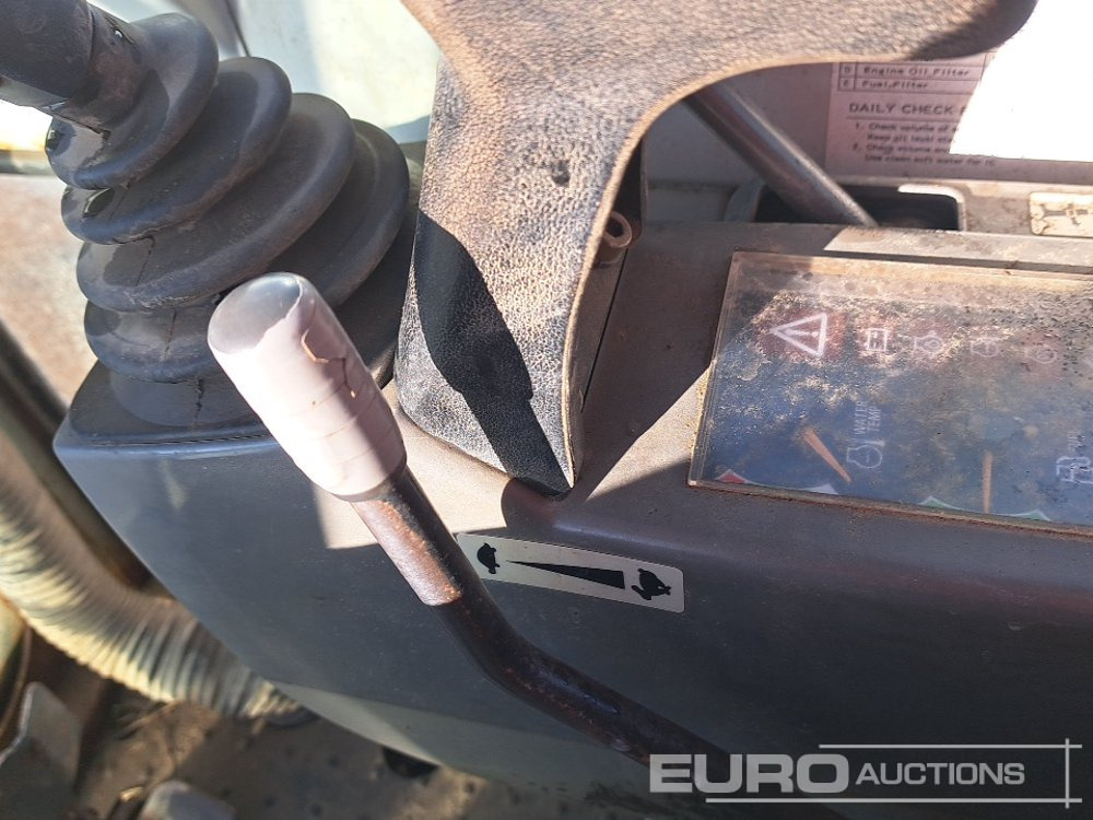 Мини-экскаватор Takeuchi TB125: фото 31