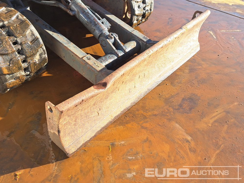 Мини-экскаватор Takeuchi TB125: фото 24