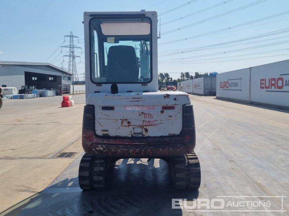Takeuchi TB135 - Мини-экскаватор: фото 4 Takeuchi TB135 - Мини-экскаватор: фото 4