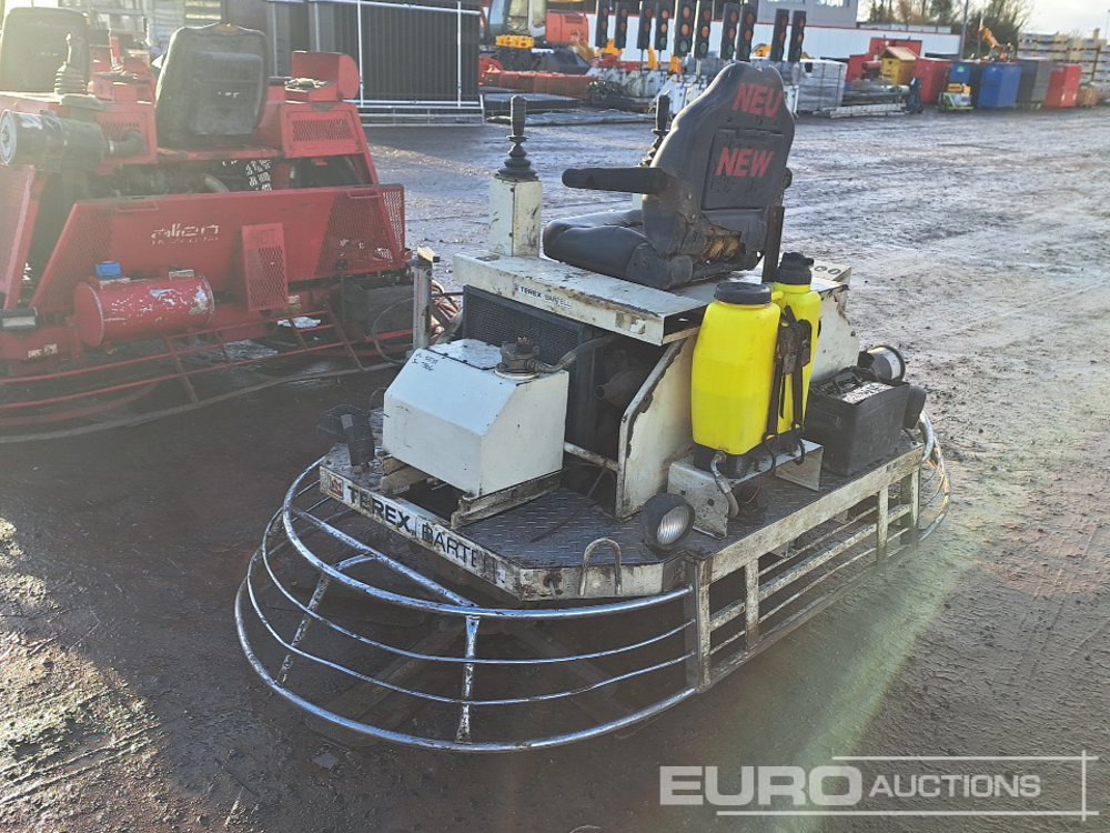 Terex Bartell TS100 Diesel Ride On Power Float, Kubota Engine - Асфальтоукладочная техника: фото 3 Terex Bartell TS100 Diesel Ride On Power Float, Kubota Engine - Асфальтоукладочная техника: фото 3