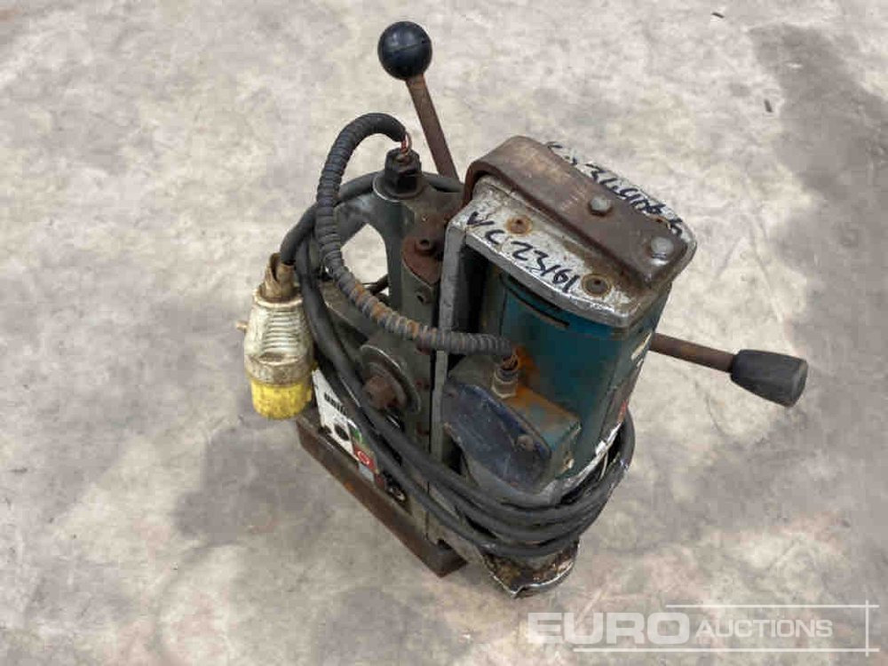 Строительное оборудование Unibor Bosch GBM23-2 110 Volt Magnetic Drill: фото 9