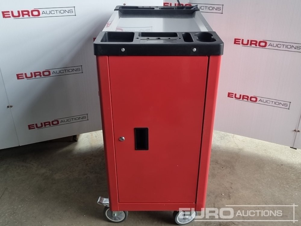 Unused Boss Roller Tool Chest, 7 Drawer, Side Storage Compartment, 258 Piece Tool Set (Red) - Оборудование для гаражей/ Мастерских: фото 2 Unused Boss Roller Tool Chest, 7 Drawer, Side Storage Compartment, 258 Piece Tool Set (Red) - Оборудование для гаражей/ Мастерских: фото 2